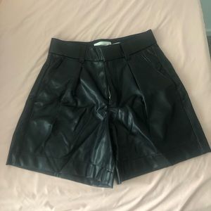 Abercrombie & Fitch Vegan Leather Shorts Size Small New Without Tags